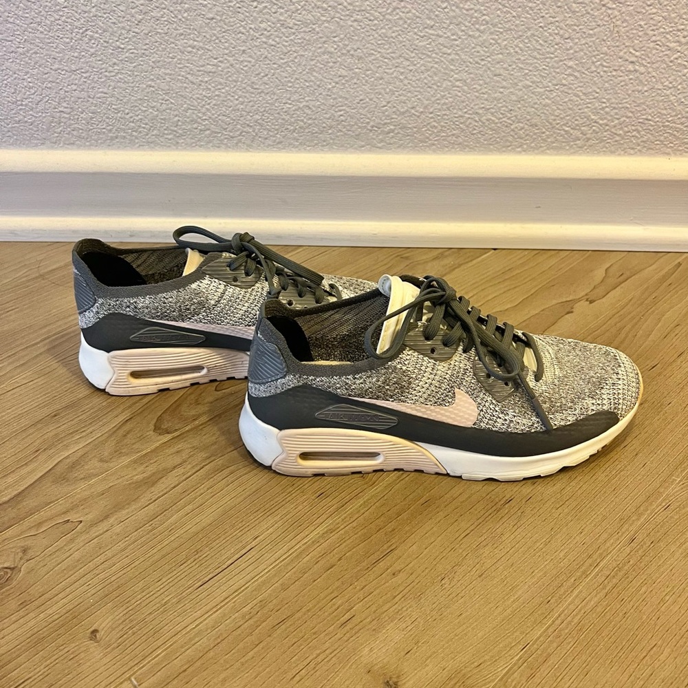Nike knit Airmax